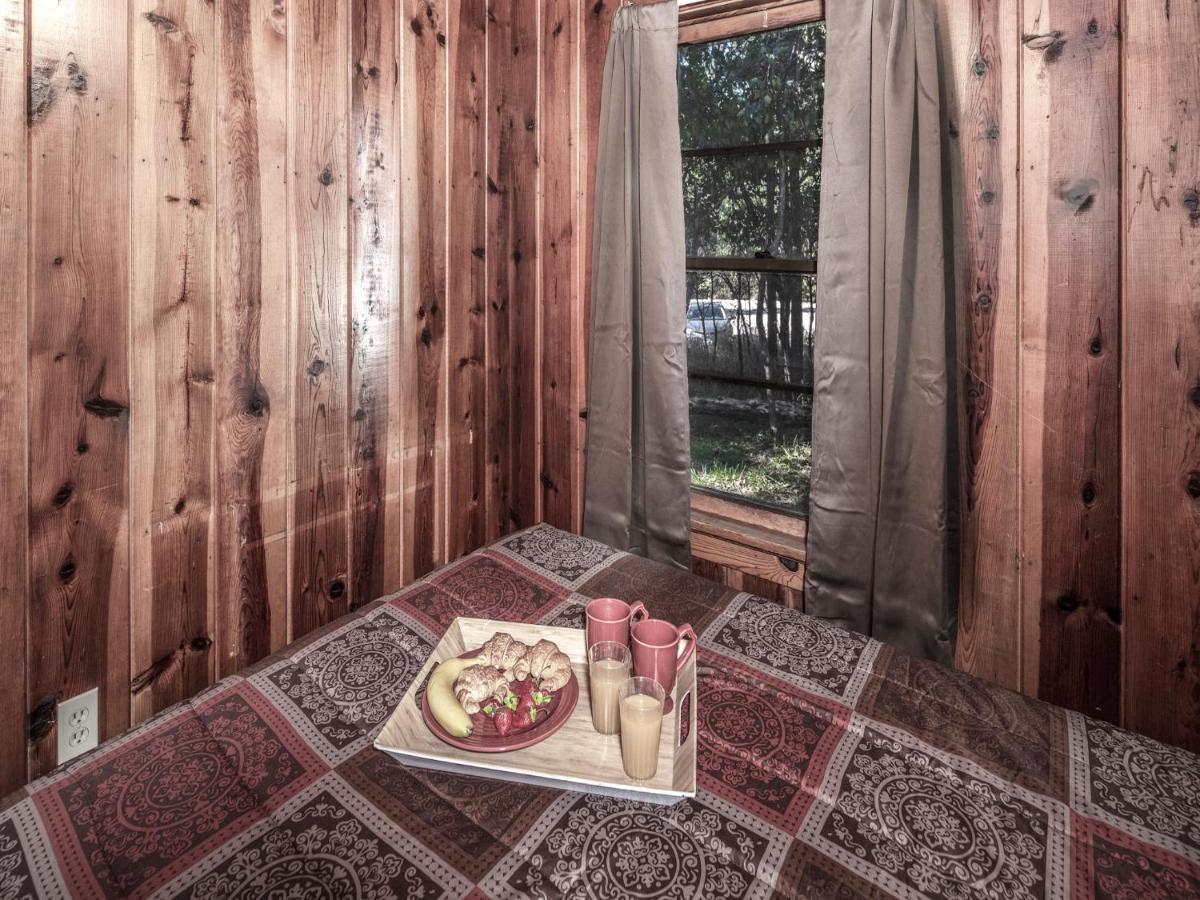 Perfect Cabin, 2 Bedrooms, Fireplace, Midtown, Sleeps 5 Руидозо Экстерьер фото